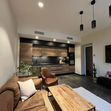 Urban Design 6 People Near Dowtown With Air Conditioning & Netflix Apartamento